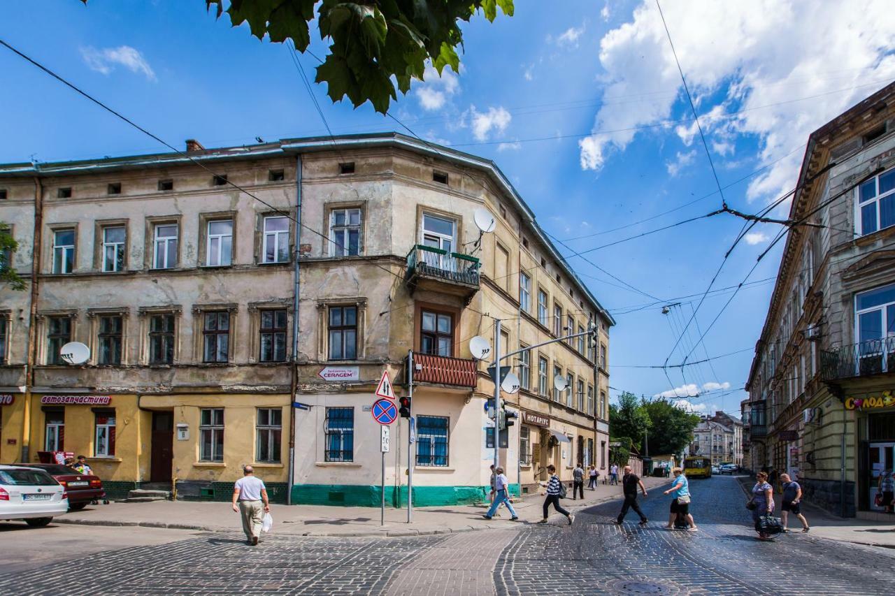 1 Квартира Возле Ж/Д Вокзала, 15 Минут От Центра Lviv Exterior photo
